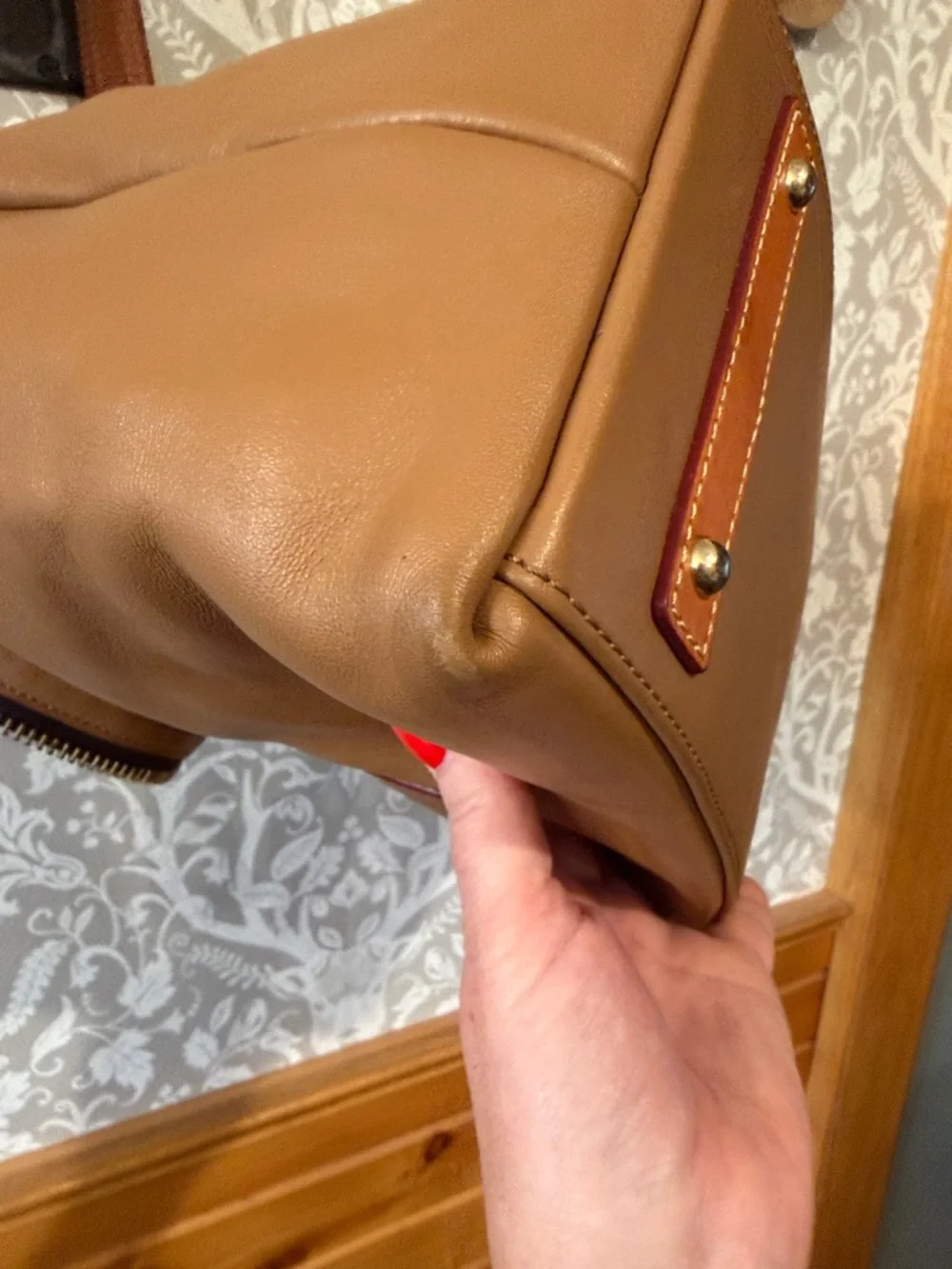 Dooney and Bourke McKenzie hobo Taupe Smooth Leather Vachetta Trim & Handles EUC - Picture 11 of 16